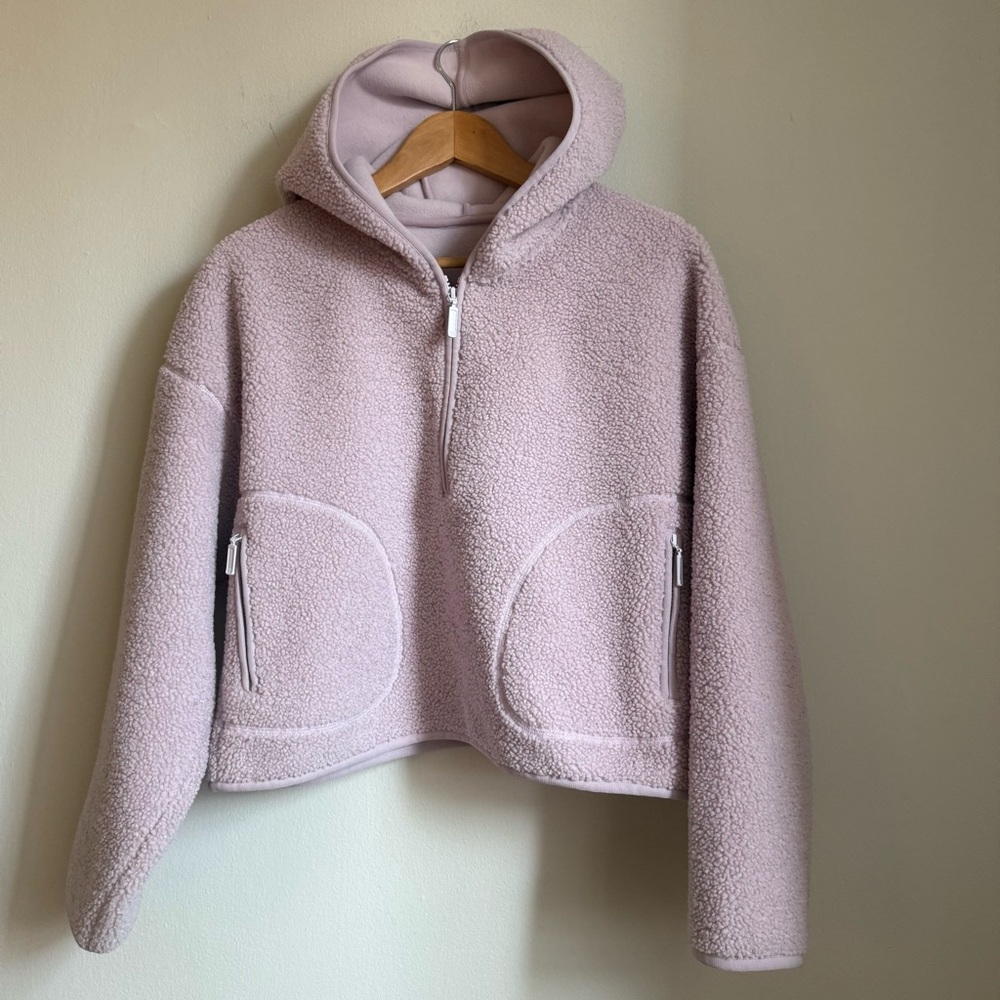 Uniqlo Light Purple Fleece Hoodie Cropped Cozy Sherpa Hoodie with Pockets Size L